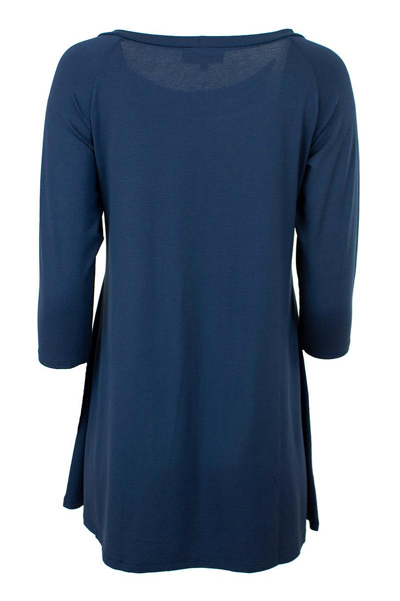 Top raglan