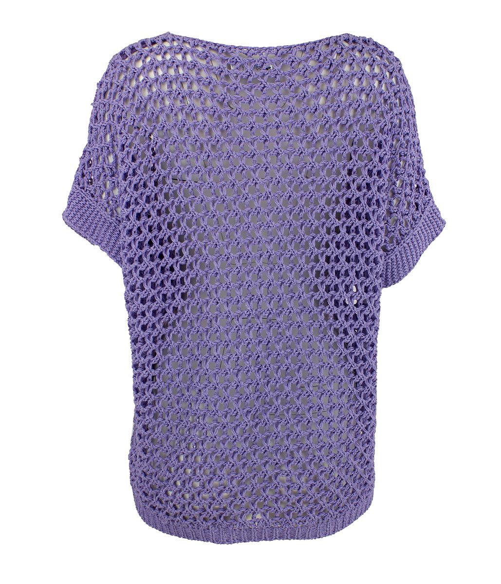 Pullover hole