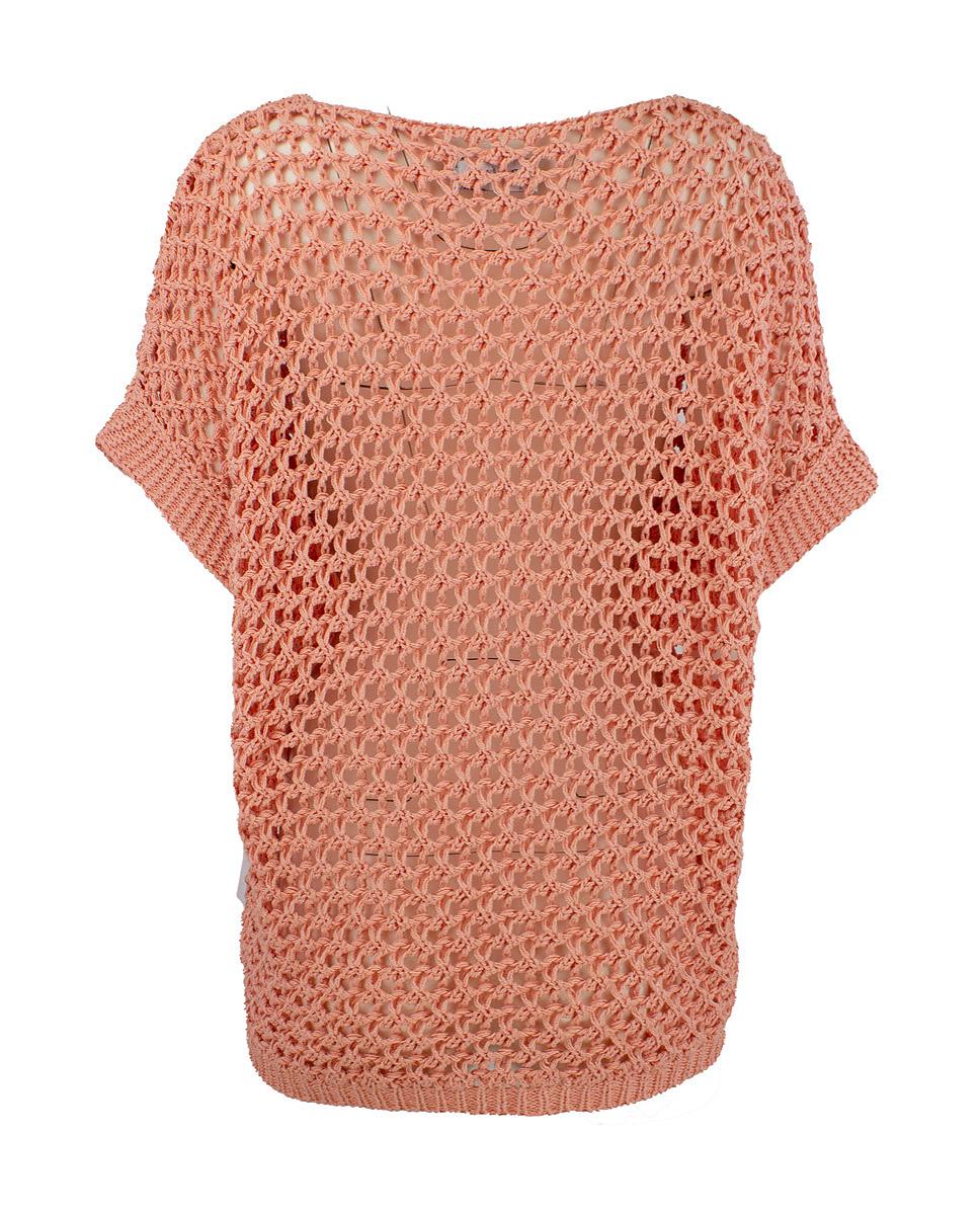 Pullover hole
