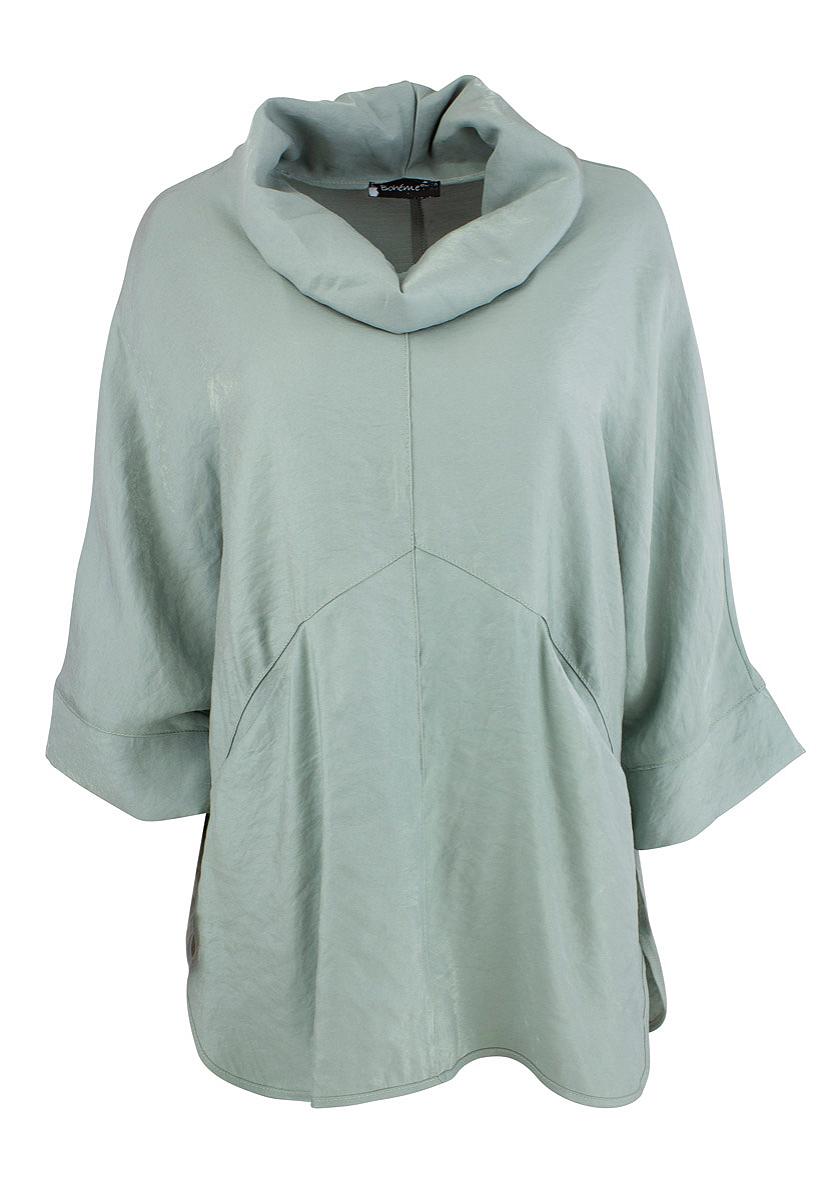Top front pocket